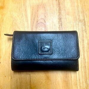 Dooney and Bourke Medium Tri-fold Leather Wallet
